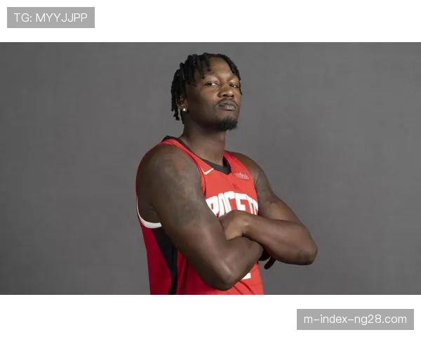 芬尼史密斯三分回暖 火箭侧翼投射威胁恢复